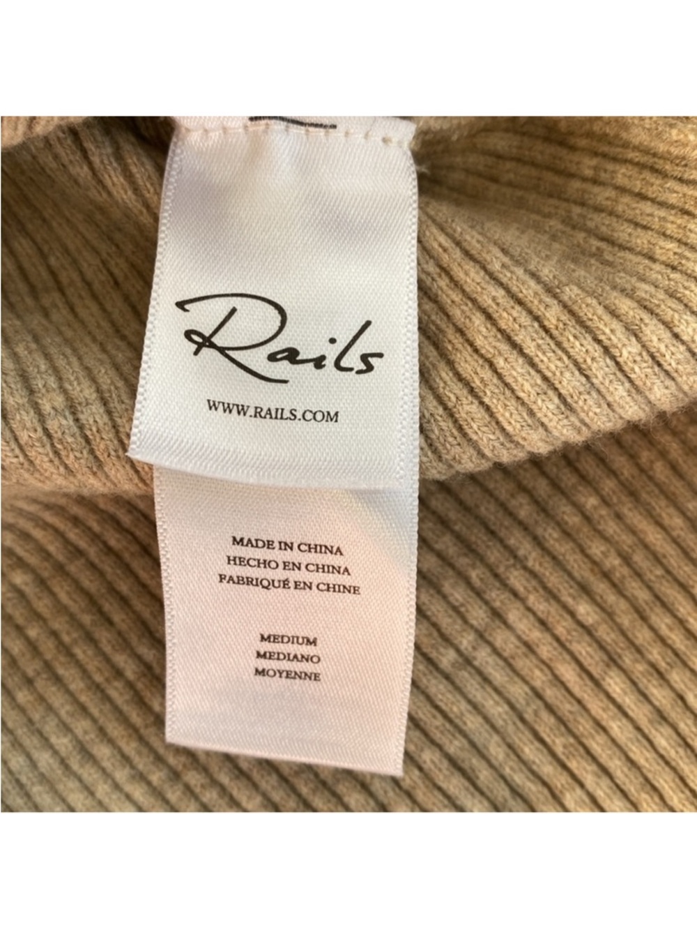 NEW Rails Ribbed Knit V Neck Rosa Vest in Oatmeal - Picture 5 of 6